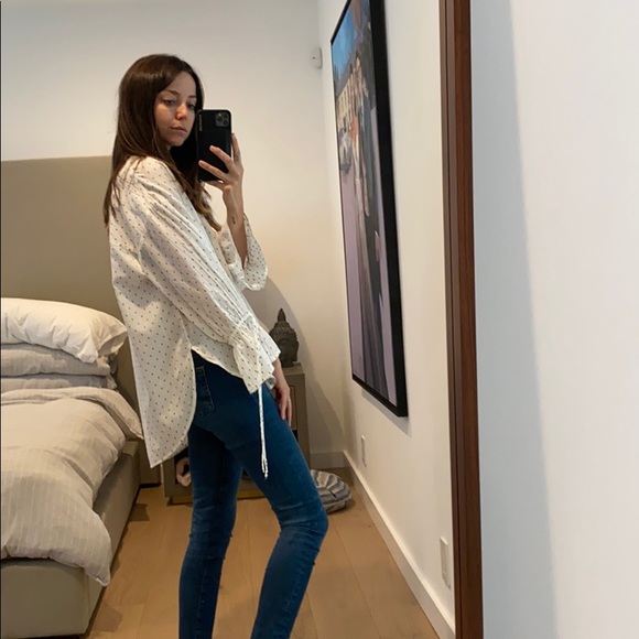 H&M shirt. - Picture 6 of 10